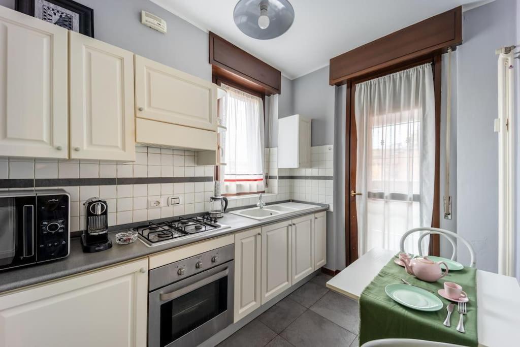 Ferienwohnung Navigli-Duomo Big House With Free Parking • Top! Mailand Exterior foto